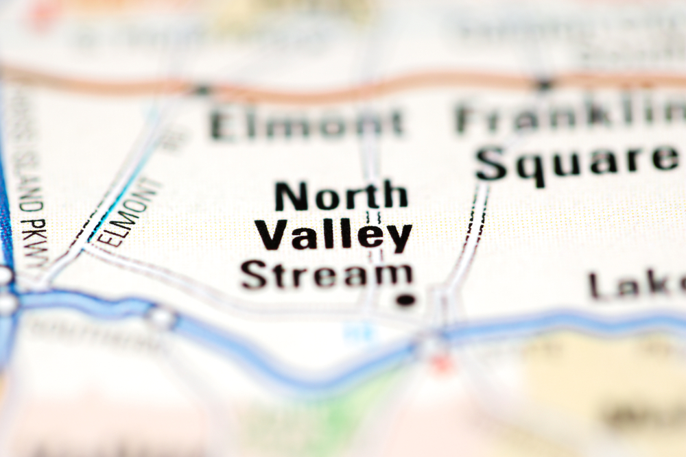 North,Valley,Stream,On,A,Geographical,Map,Of,Usa